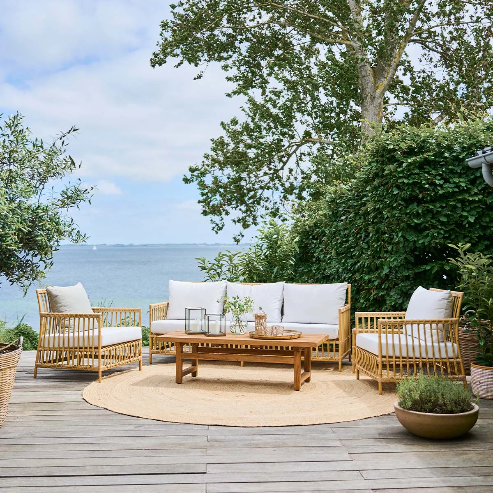 Sikta Design Caroline Lounge Chair Exterior antik
